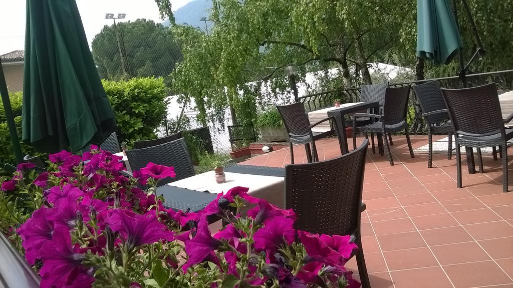 Villa Leilani B&B Sale Marasino Kültér fotó
