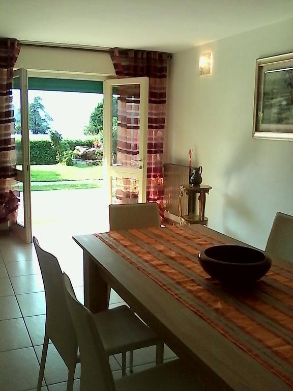 Villa Leilani B&B Sale Marasino Kültér fotó